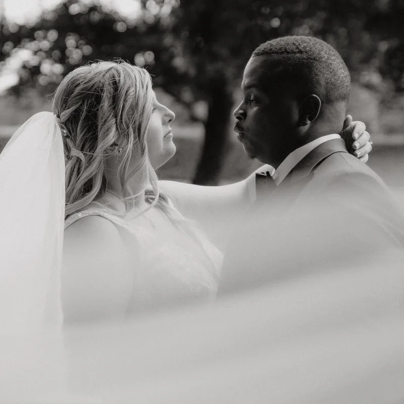 Afrikanische hochzeit muenchen brautpaarshooting